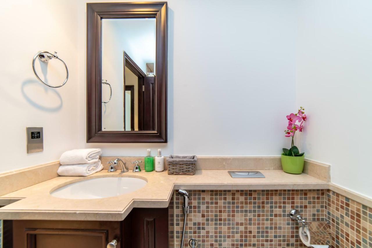Bnbmehomes Elegant Escape Downtown Opp To Burj - 504 迪拜 外观 照片